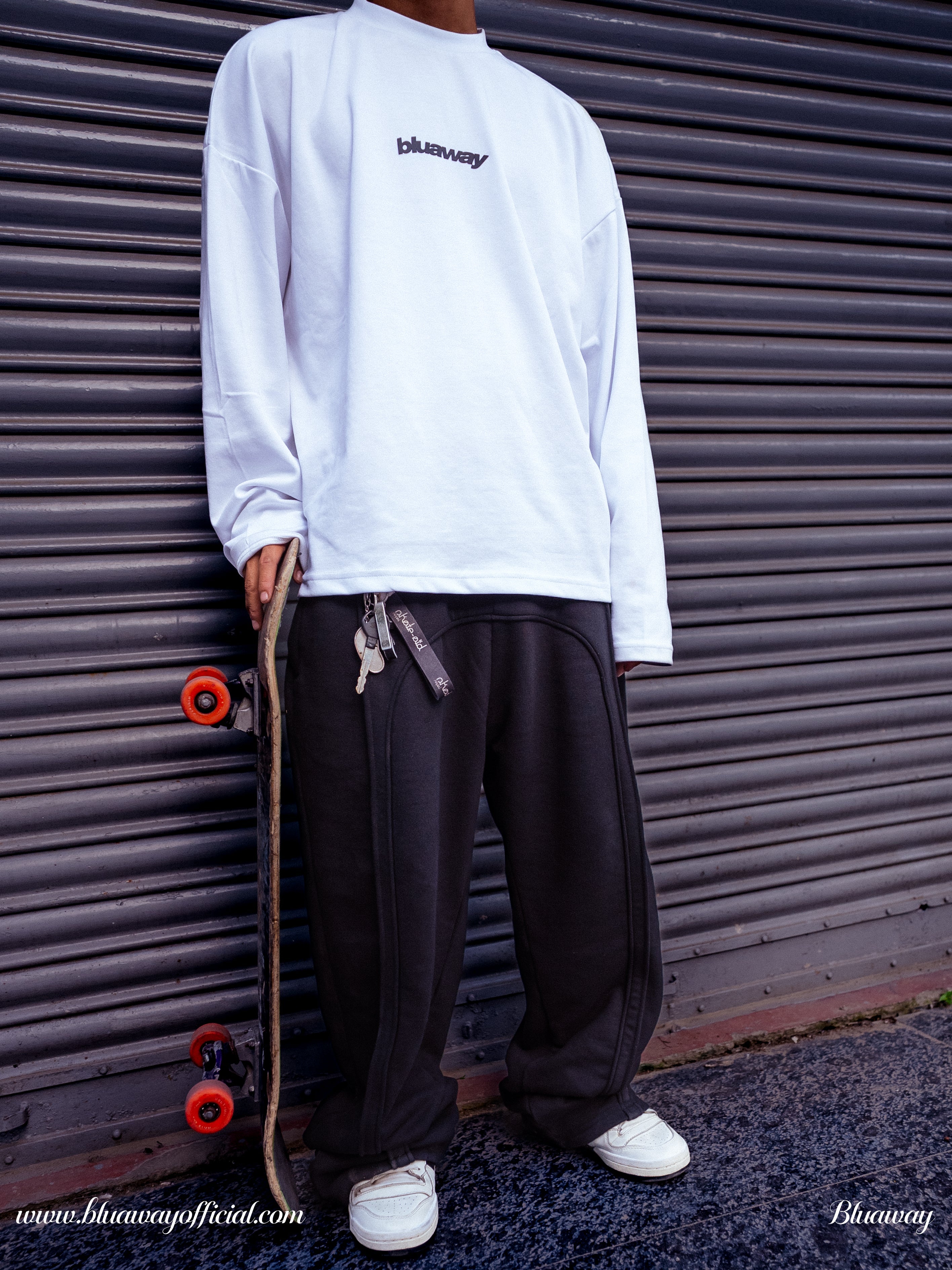 BASELINE BLACK SWEATPANT